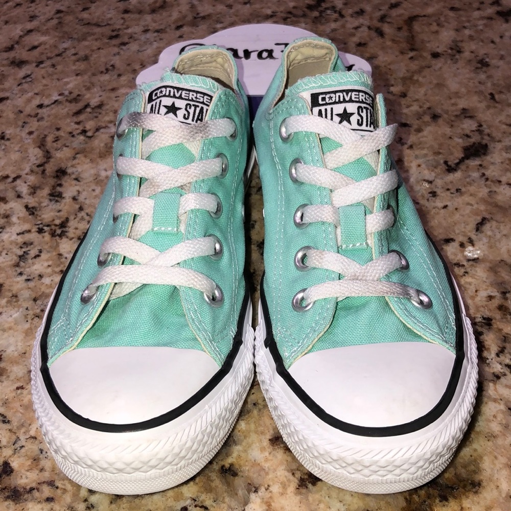 Converse - Picture 9 of 12